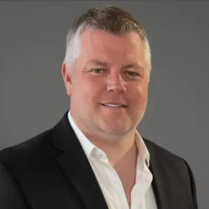 Business portrait of Robert Grove