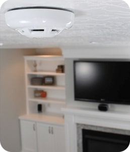 Image of Guardian Protection Smoke & Heat Detector in living room