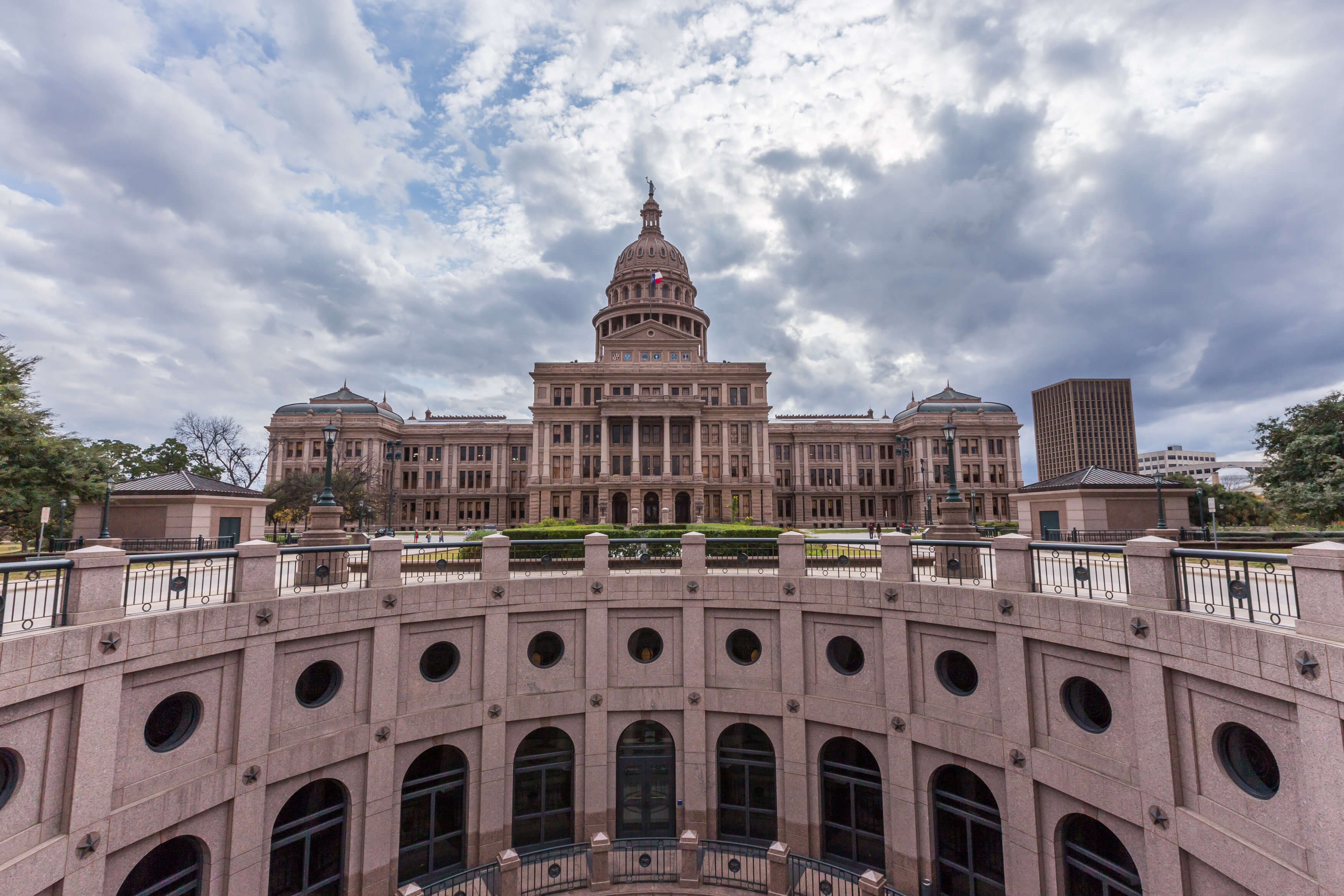 Capitol Building in downtown Austin, TX