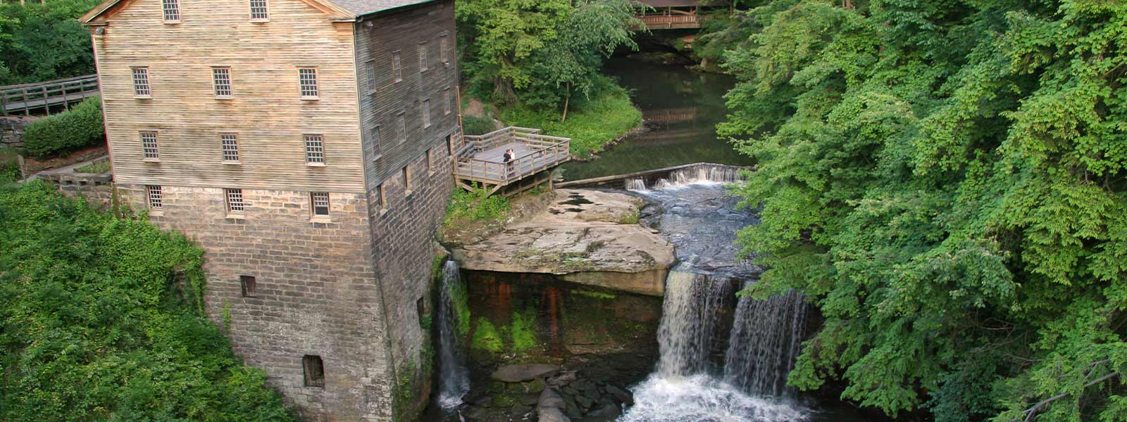 Mills Creek Park in Youngstown, OH